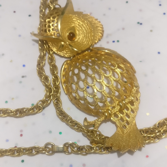 "Blinking"Owl Statement Necklace - Picture 3 of 3